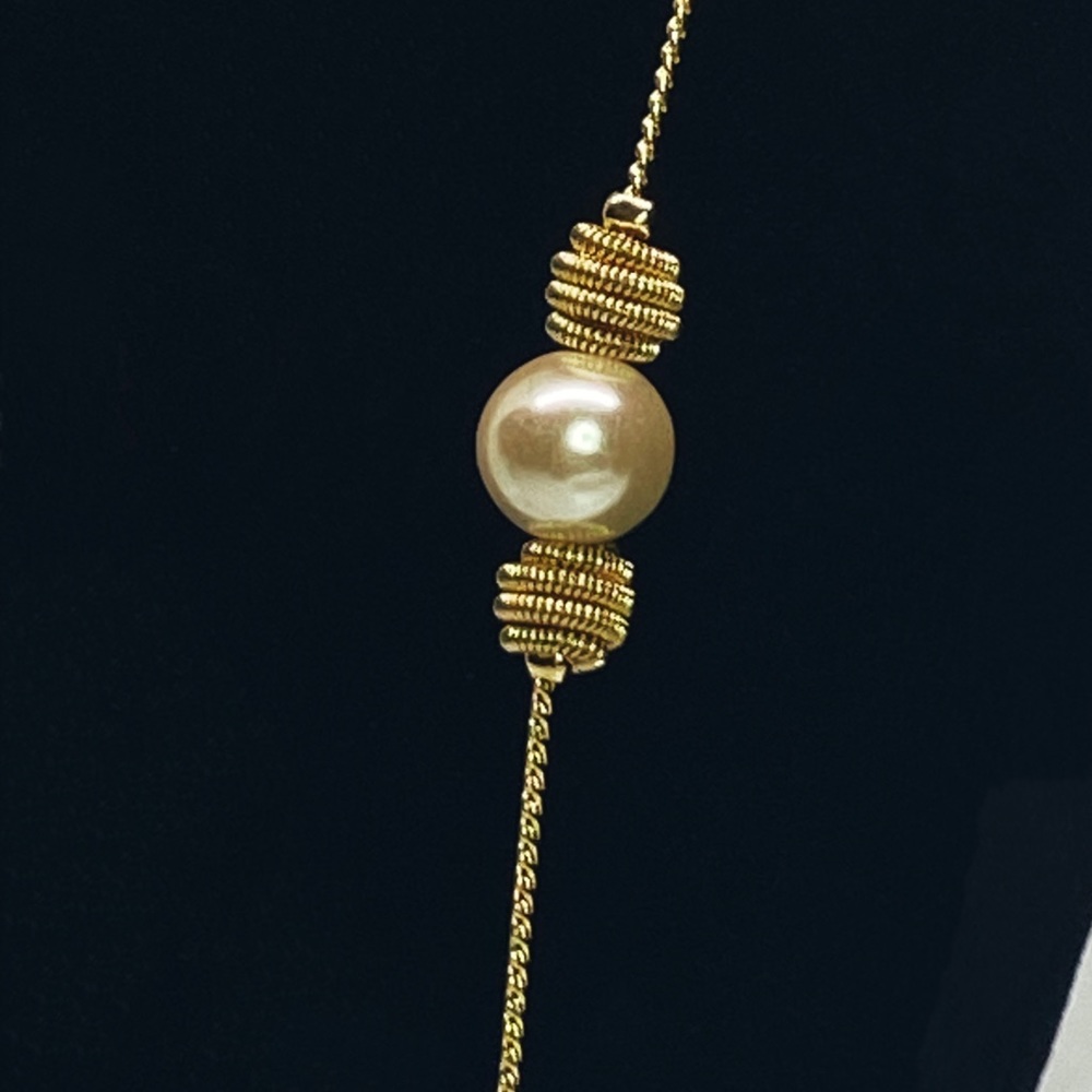 Gold Tone BeeHive Beading/Faux Pearl Opera Length - Picture 4 of 6